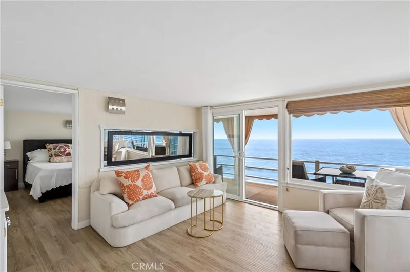 1139 Gaviota Drive, Laguna Beach