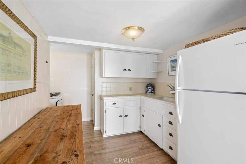 1139 Gaviota Drive, Laguna Beach CA 92651 - photo 7