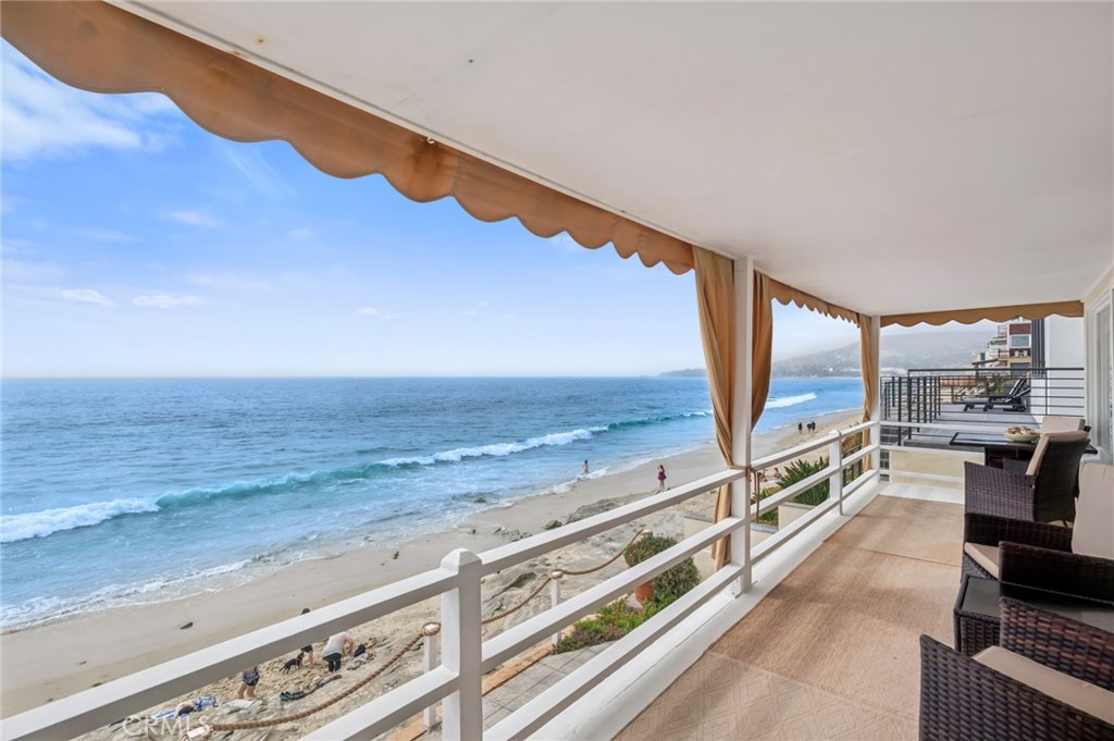 1139 Gaviota Drive, Laguna Beach CA 92651 - photo 11