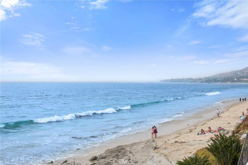 1139 Gaviota Drive, Laguna Beach CA 92651 - photo 13