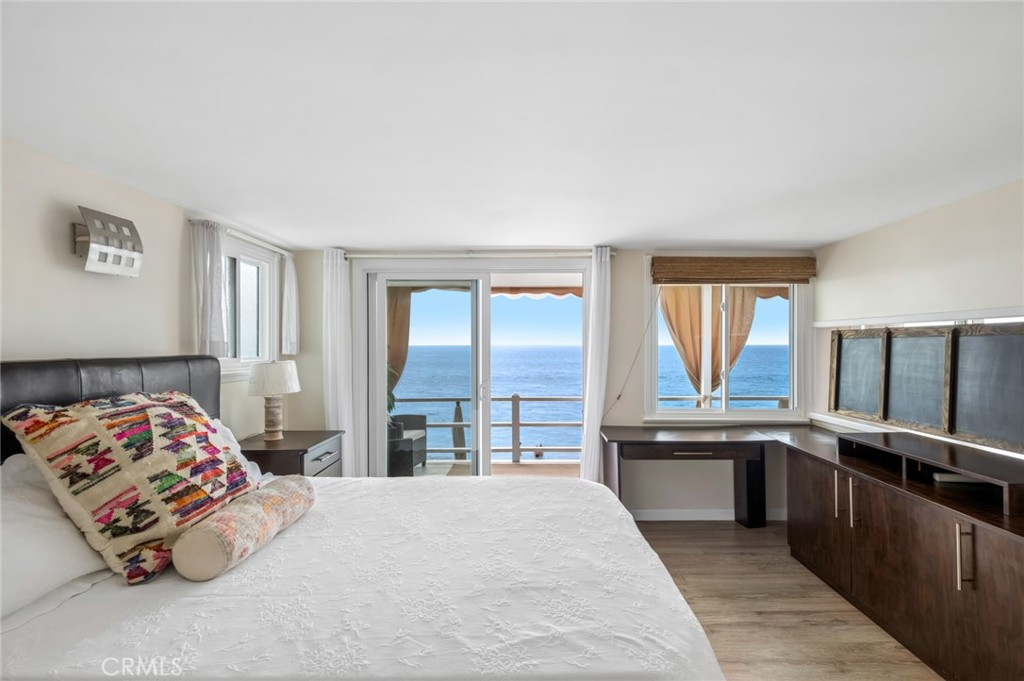 1139 Gaviota Drive, Laguna Beach CA 92651 - photo 14