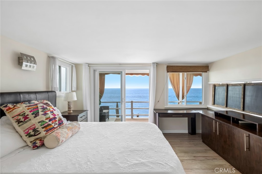 1139 Gaviota Drive, Laguna Beach CA 92651 - photo 14
