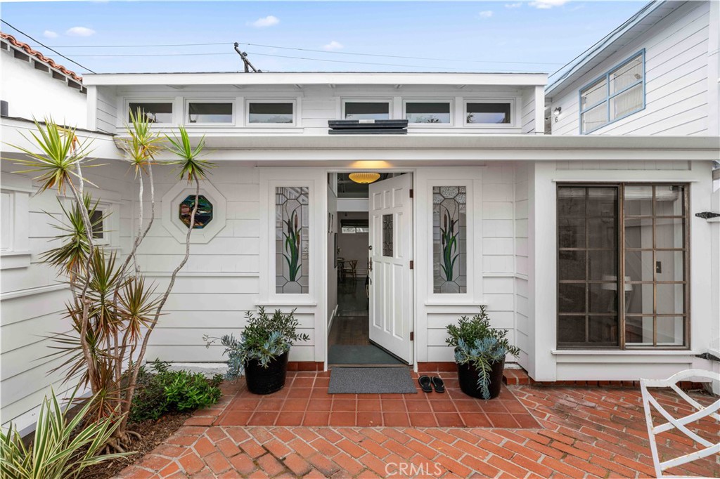 welcome home - 1143 Catalina Street, Laguna Beach CA 92651 - photo 9