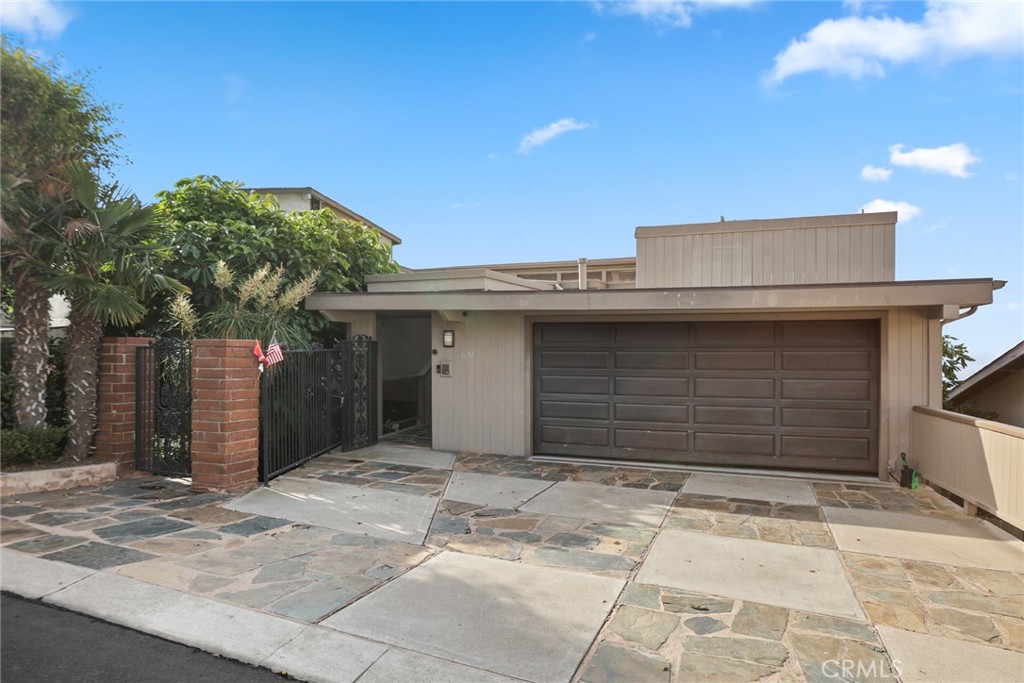 1151 La Mirada, Laguna Beach CA 92651 - photo 3
