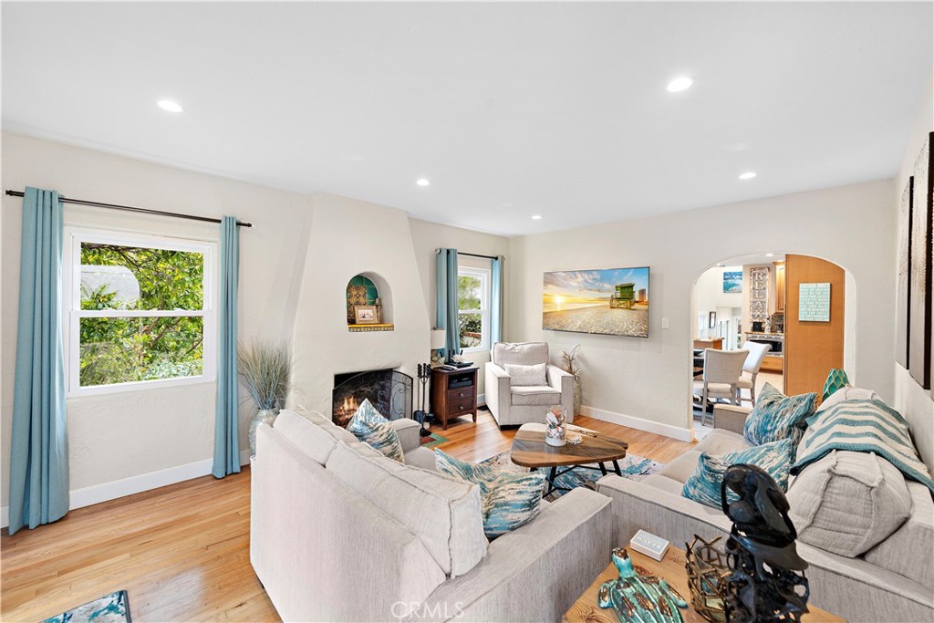 1155 Catalina, Laguna Beach CA 92651 - photo 15