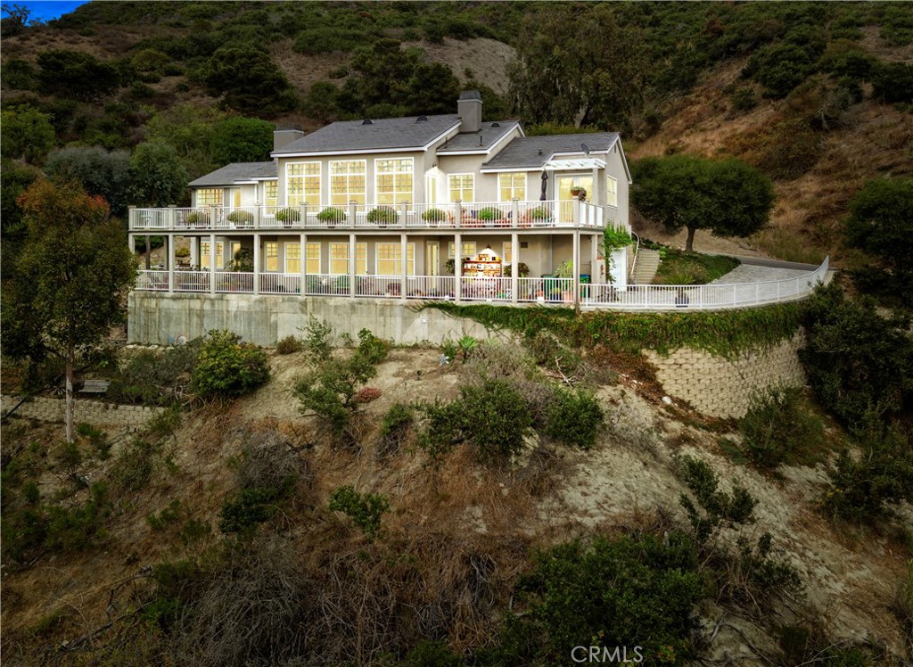 1160 Morningside Drive, Laguna Beach CA 92651 - photo 1