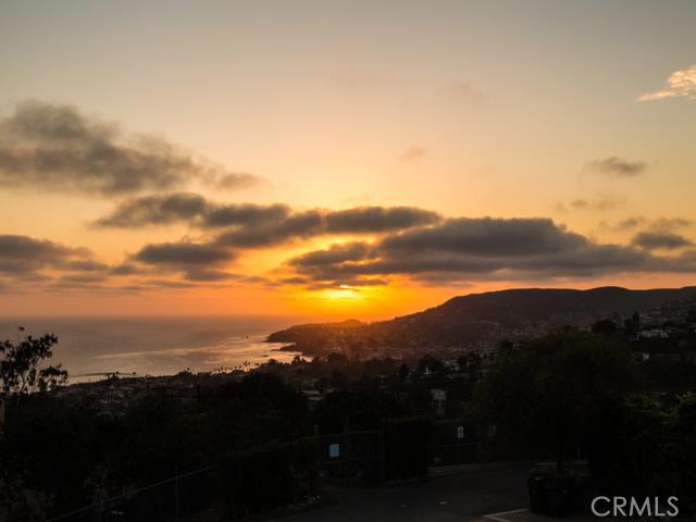180 degree Pacific Ocean Views for perfect sunset viewing! - 1161 Summit Place, Laguna Beach CA 92651 - photo 1