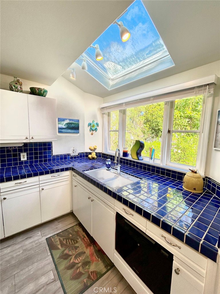 1165 Catalina, Laguna Beach CA 92651 - photo 12