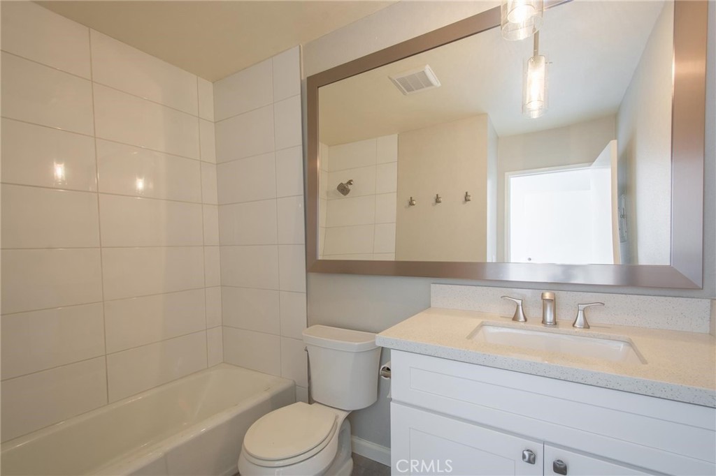 1166 Gaviota Drive D, Laguna Beach CA 92651 - photo 6