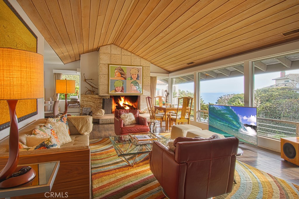 117 Emerald Bay, Laguna Beach CA 92651 - photo 1