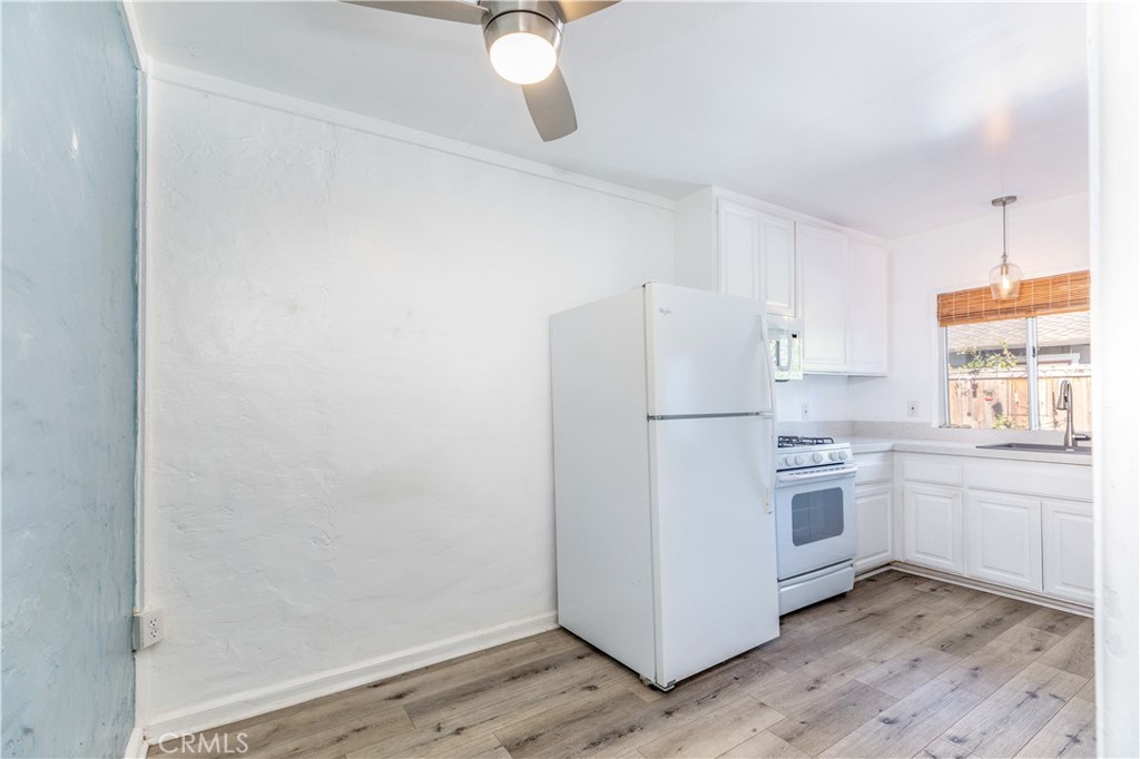 1172 Catalina Back, Laguna Beach CA 92651 - photo 7