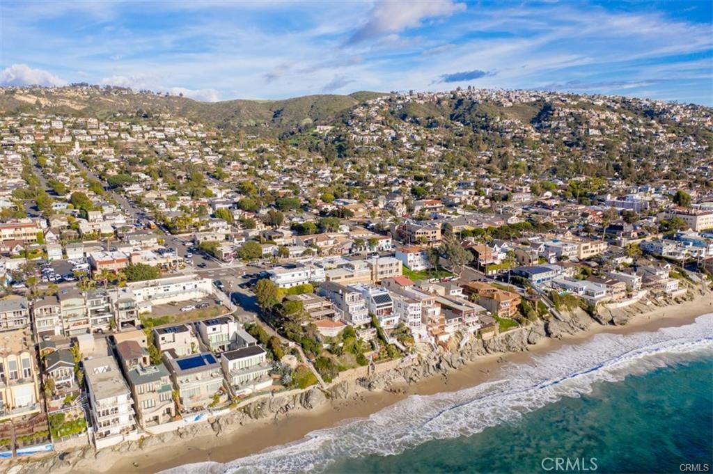1172 Catalina Back, Laguna Beach CA 92651 - photo 21