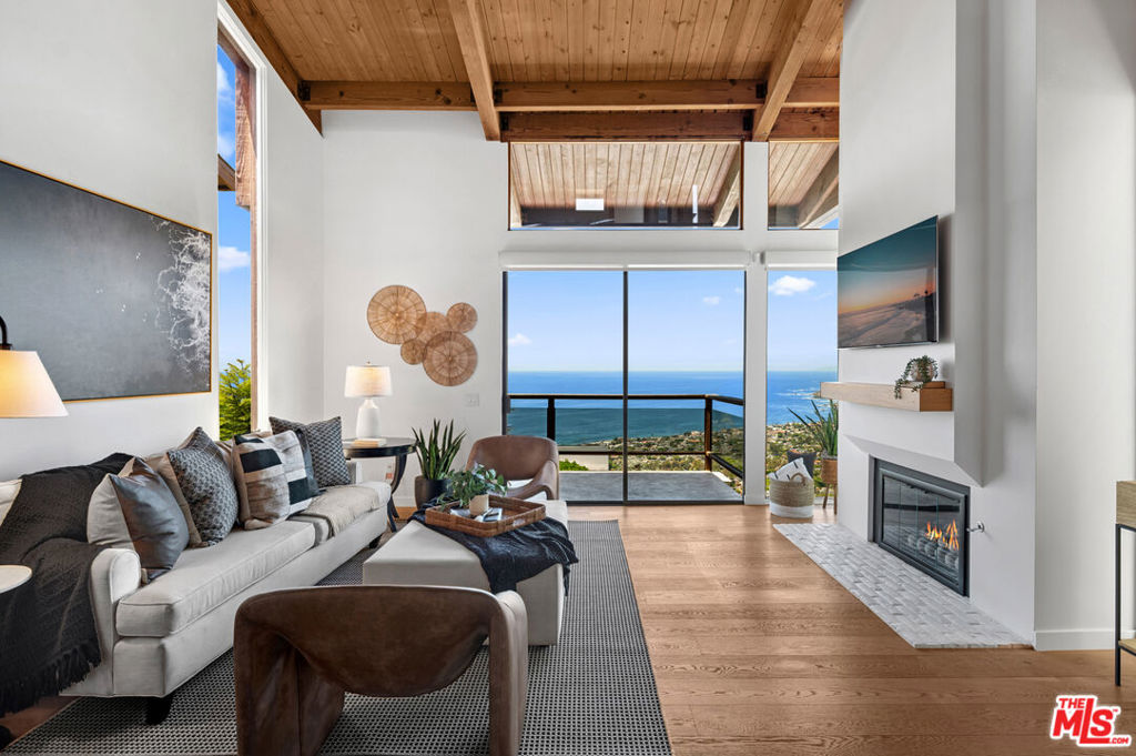 1183 La Mirada Street, Laguna Beach CA 92651 - photo 1
