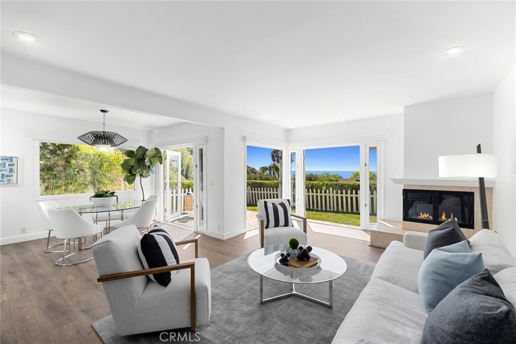 Bright, open and fully remodeled, this stylish home presents desirable indoor/outdoor living with ocean and sunset views - 1184 Skyline, Laguna Beach CA 92651 - photo 1