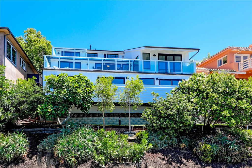 1185 Coast View Drive, Laguna Beach CA 92651 - photo 1