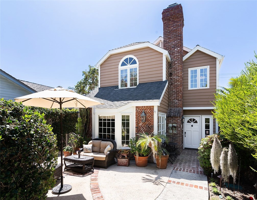 1189 Catalina, Laguna Beach CA 92651 - photo 1