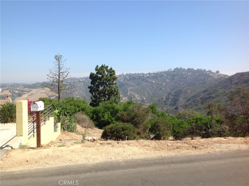 1200 Noria Street, Laguna Beach CA 92651 - photo 1