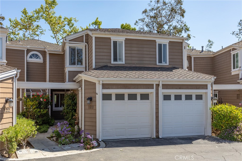 121 Santa Rosa Court, Laguna Beach CA 92651 - photo 1