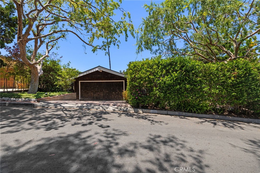 1212 Morningside Drive, Laguna Beach CA 92651 - photo 1