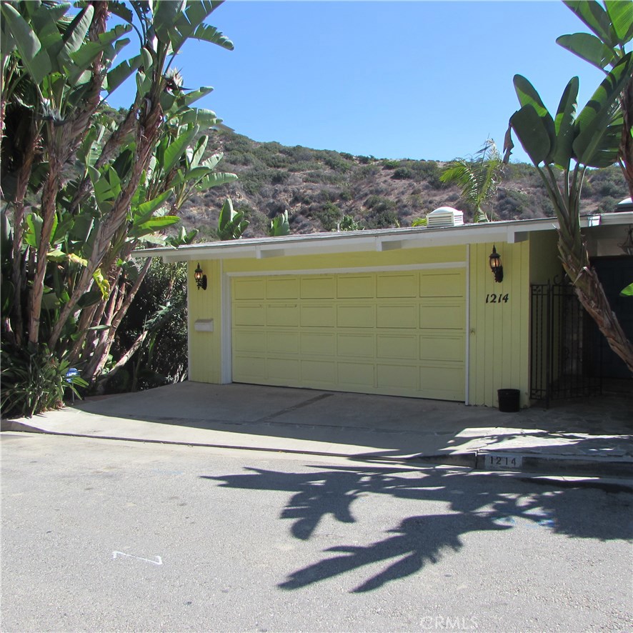 1214 Anacapa Way, Laguna Beach CA 92651 - photo 1