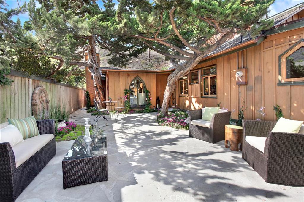 1214 Fairywood Lane, Laguna Beach CA 92651 - photo 1