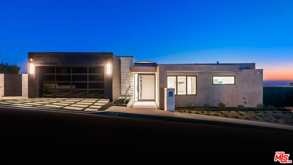 1218 Coronado Drive, Laguna Beach CA 92651 - photo 5