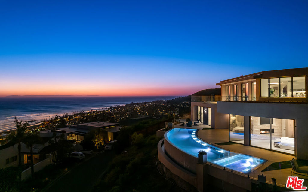 1218 Coronado Drive, Laguna Beach CA 92651 - photo 31