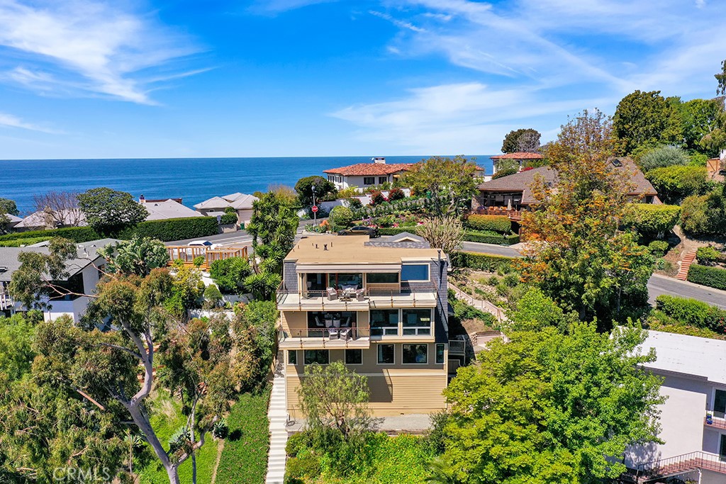 1219 Cerritos Drive, Laguna Beach CA 92651 - photo 1