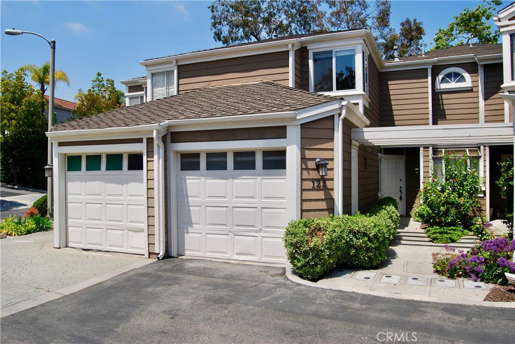 122 Santa Rosa Court, Laguna Beach CA 92651 - photo 1