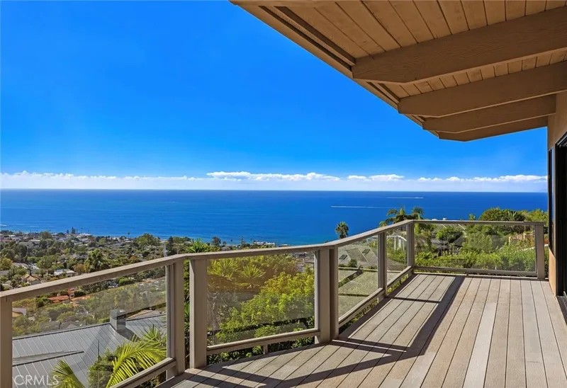 1220 Anacapa Way, Laguna Beach, CA 92651 1220 Anacapa Way, Laguna Beach, CA 92651