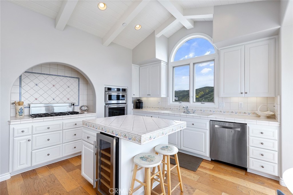 1221 Emerald Bay, Laguna Beach CA 92651 - photo 13