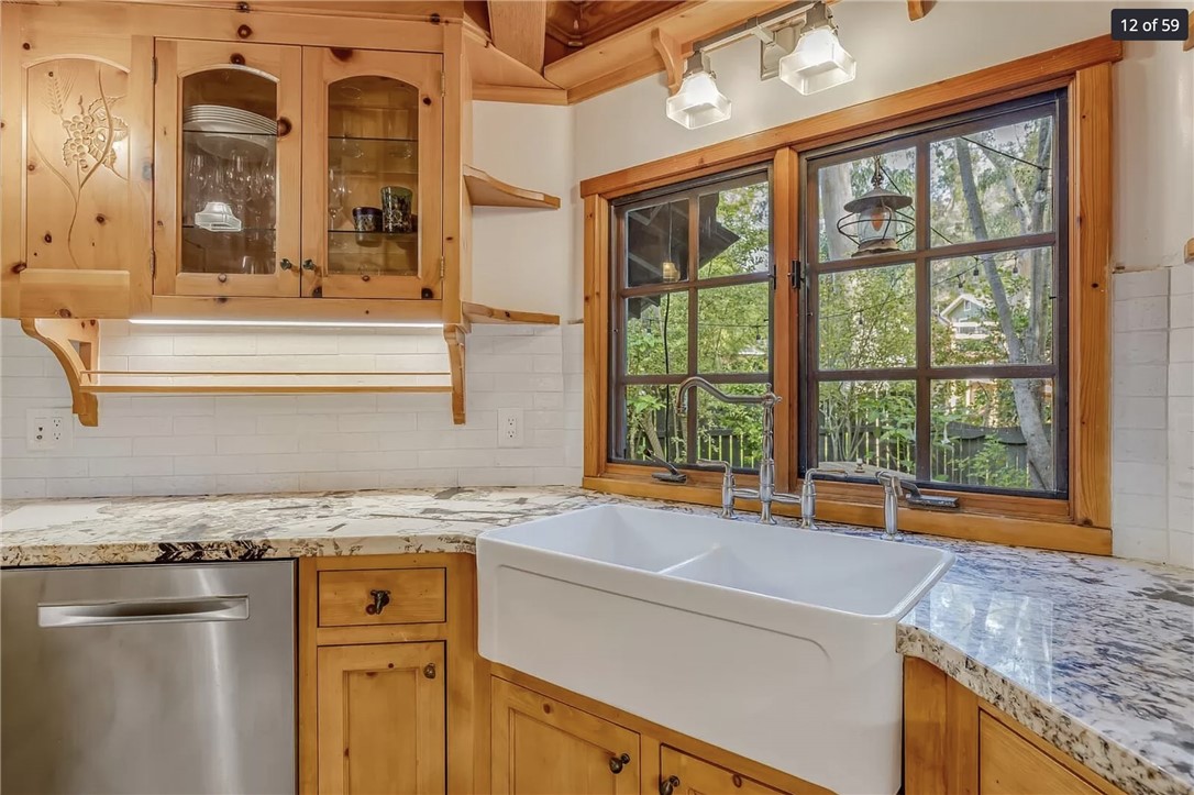 1225 Roosevelt Ln, Laguna Beach CA 92651 - photo 13