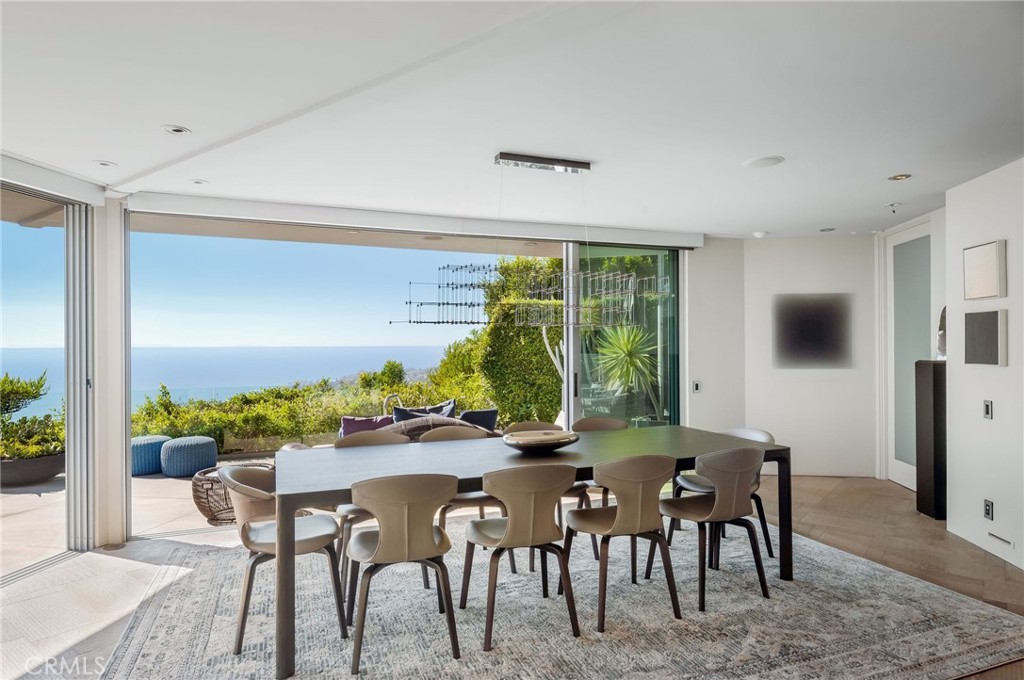 1229 Skyline Drive, Laguna Beach CA 92651 - photo 13