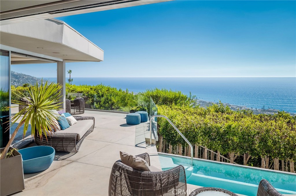 1229 Skyline Drive, Laguna Beach CA 92651 - photo 15