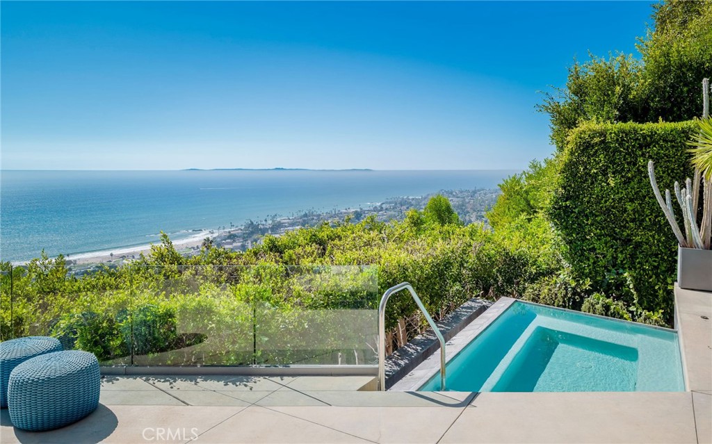 1229 Skyline Drive, Laguna Beach CA 92651 - photo 17
