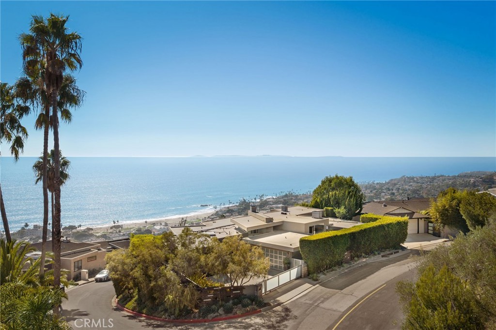 1229 Skyline Drive, Laguna Beach CA 92651 - photo 39