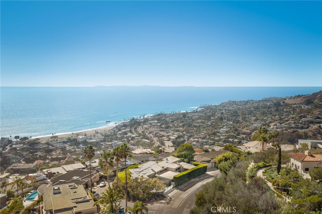 1229 Skyline Drive, Laguna Beach CA 92651 - photo 40