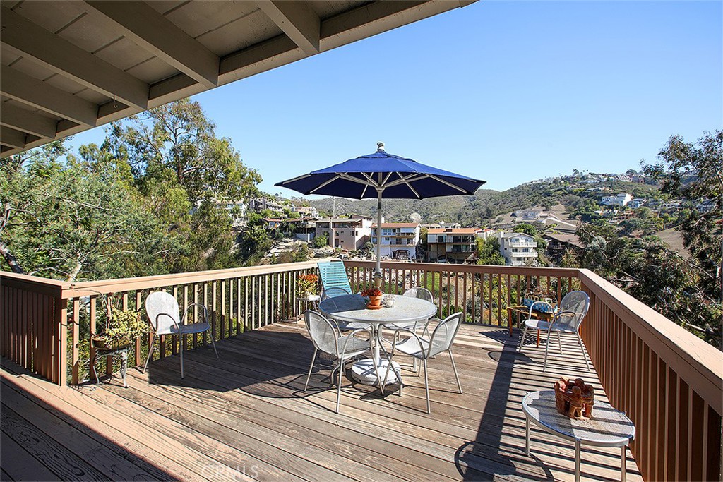 1233 Dunning Drive, Laguna Beach CA 92651 - photo 1
