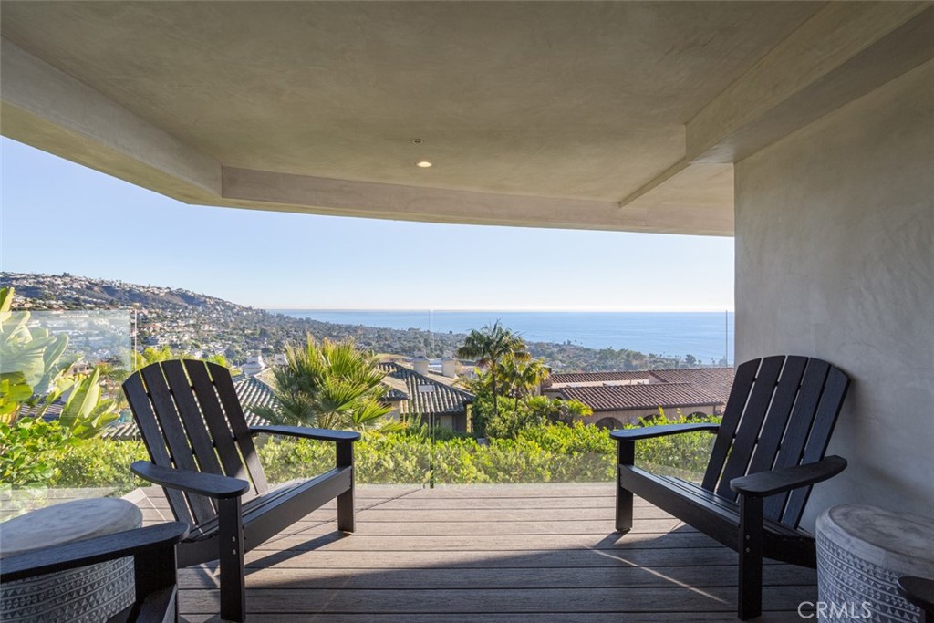 1238 Anacapa Way, Laguna Beach CA 92651 - photo 28