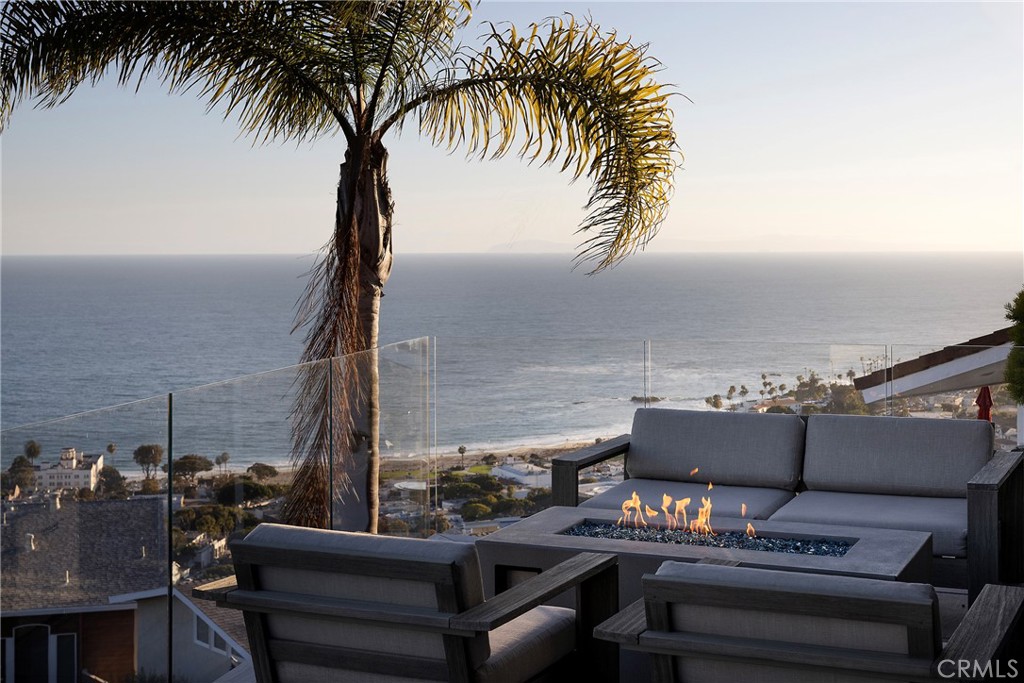 1238 Anacapa Way, Laguna Beach CA 92651 - photo 38