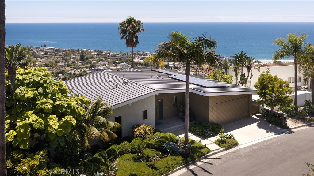 1238 Anacapa Way, Laguna Beach CA 92651 - photo 39