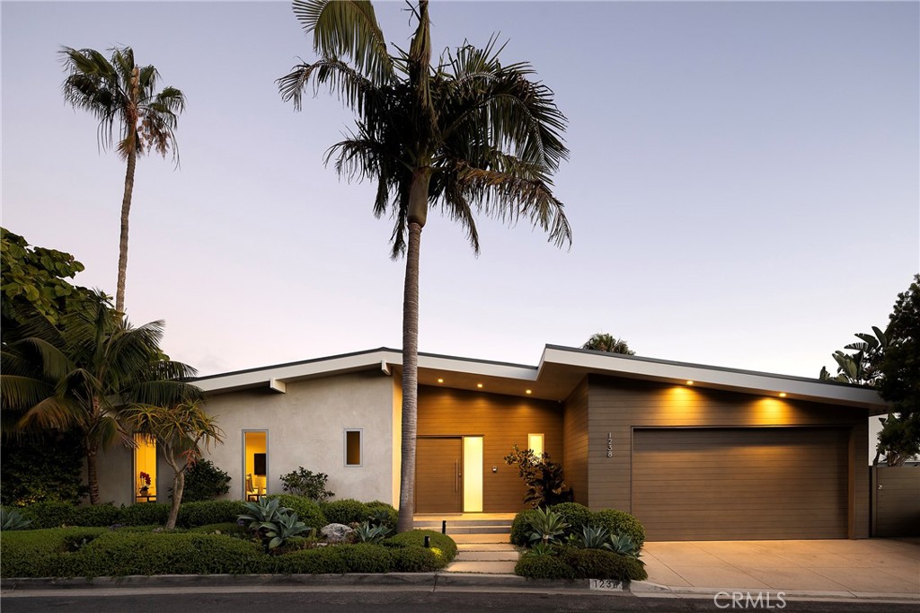 1238 Anacapa Way, Laguna Beach CA 92651 - photo 40