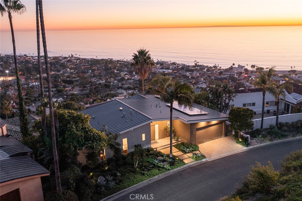 1238 Anacapa Way, Laguna Beach CA 92651 - photo 41