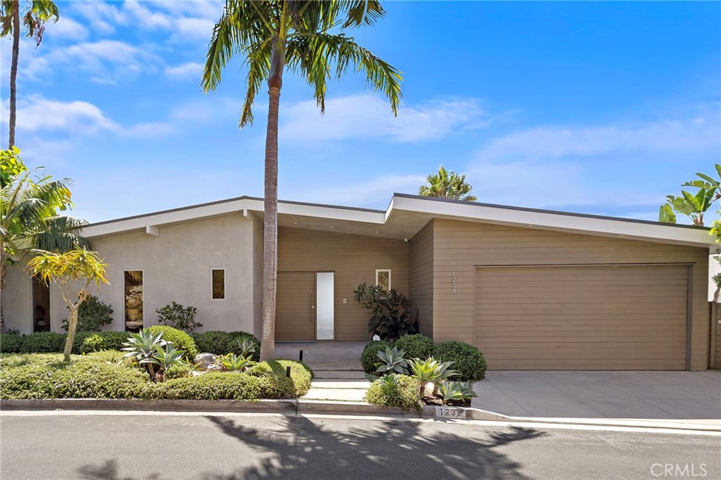 1238 Anacapa Way, Laguna Beach CA 92651 - photo 22
