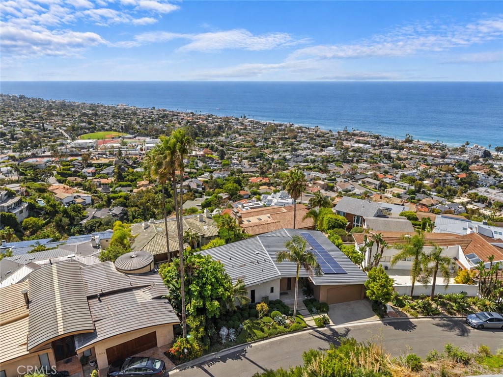 1238 Anacapa Way, Laguna Beach CA 92651 - photo 24