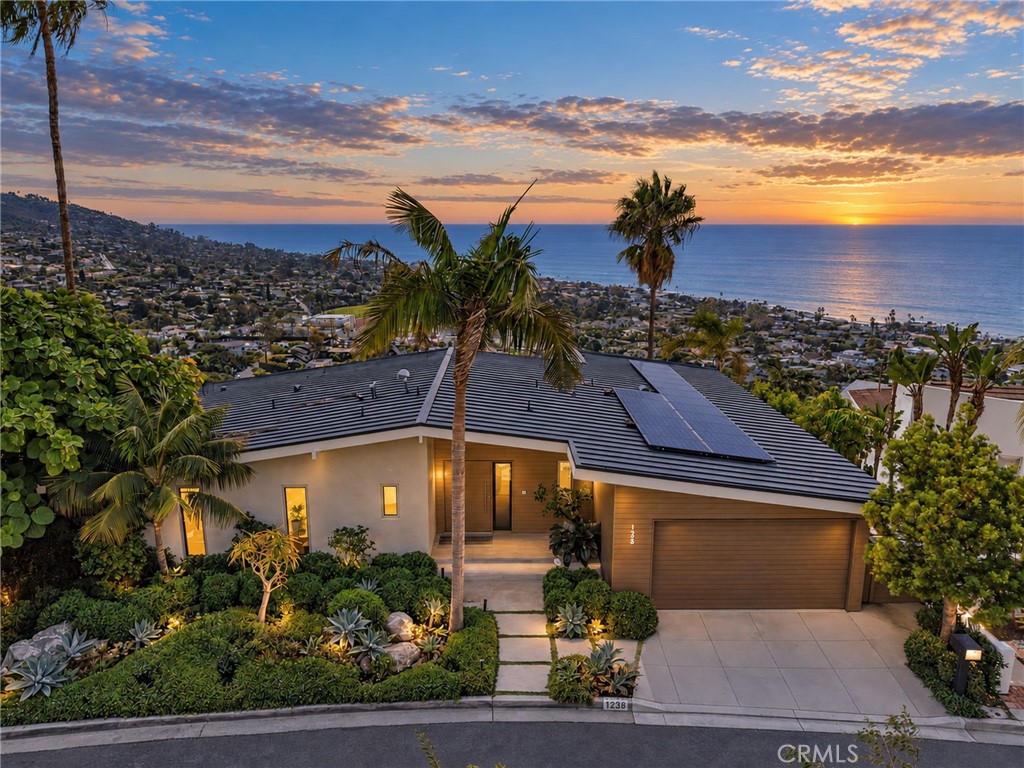 1238 Anacapa Way, Laguna Beach CA 92651 - photo 26