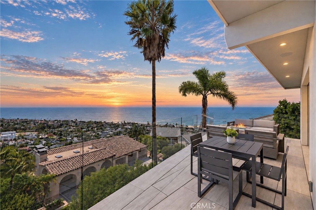 1238 Anacapa Way, Laguna Beach CA 92651 - photo 28