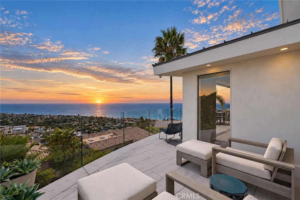 1238 Anacapa Way, Laguna Beach CA 92651 - photo 30