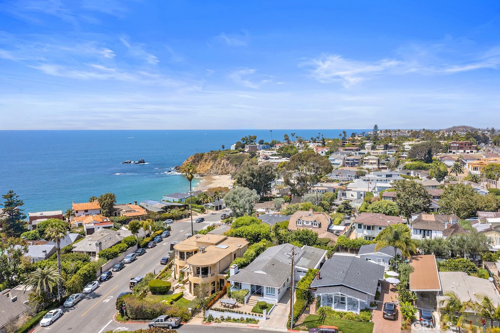 Aerial view shows the home's close proximity to Shaw's Cove. - 124 La Brea Street, Laguna Beach CA 92651 - photo 1