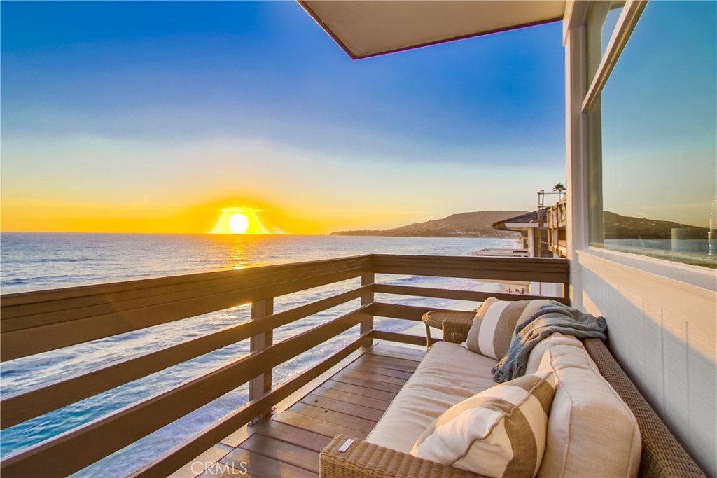 1243 Ocean Front, Laguna Beach CA 92651 - photo 1
